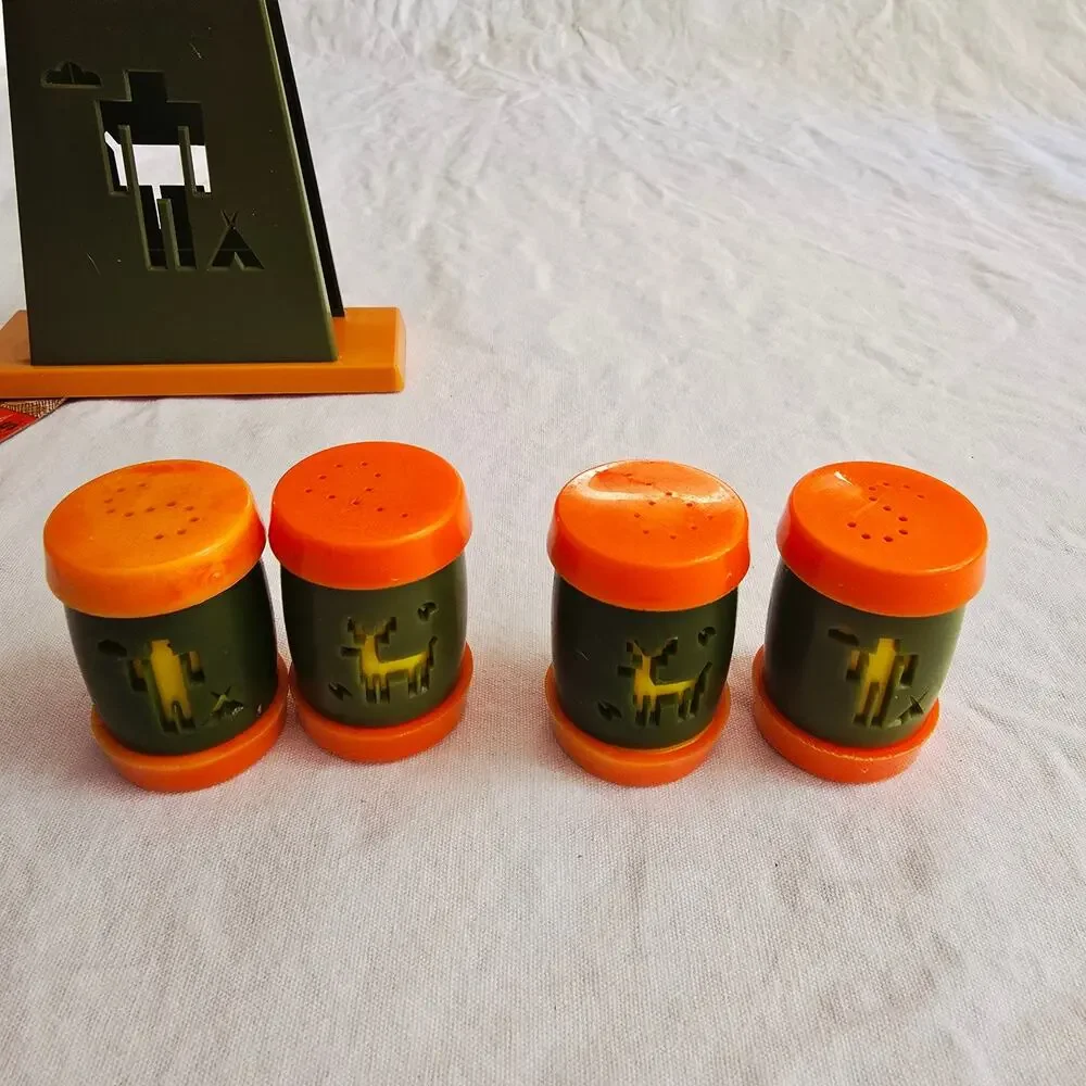 Vntg St. Labre Indian School SALT PEPPER Shaker Sets Napkin Ashland Montana 7